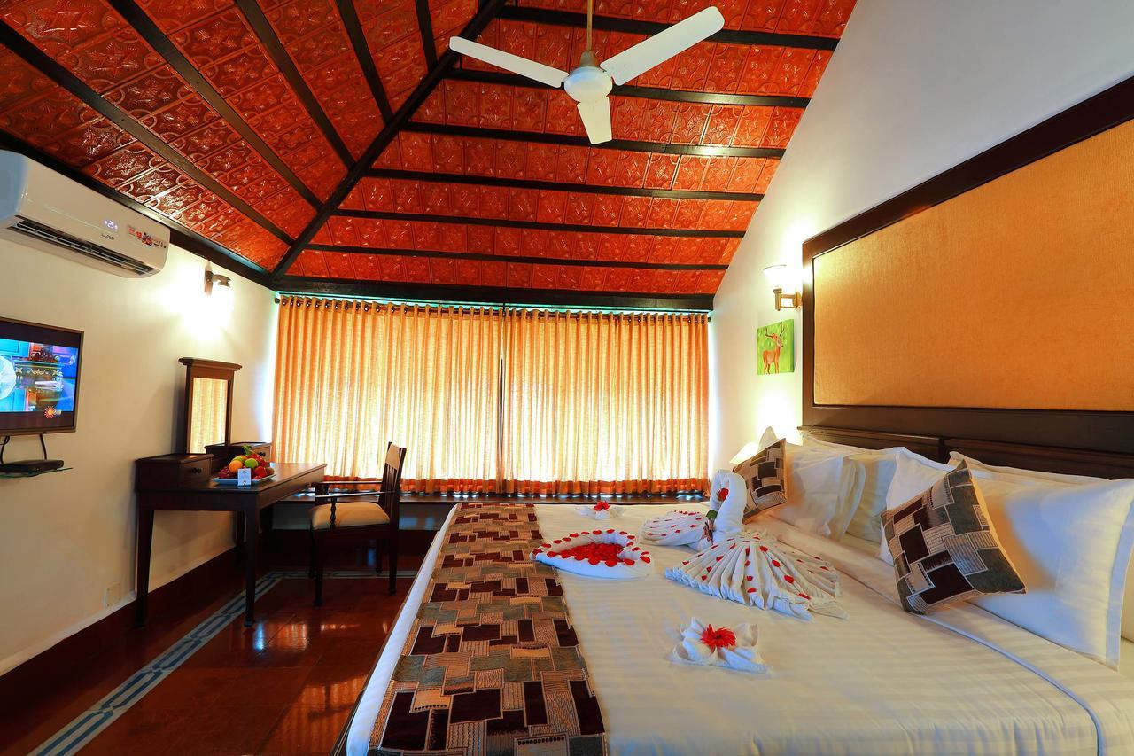 Nihara Resort And Spa Cochin Kochi Dış mekan fotoğraf