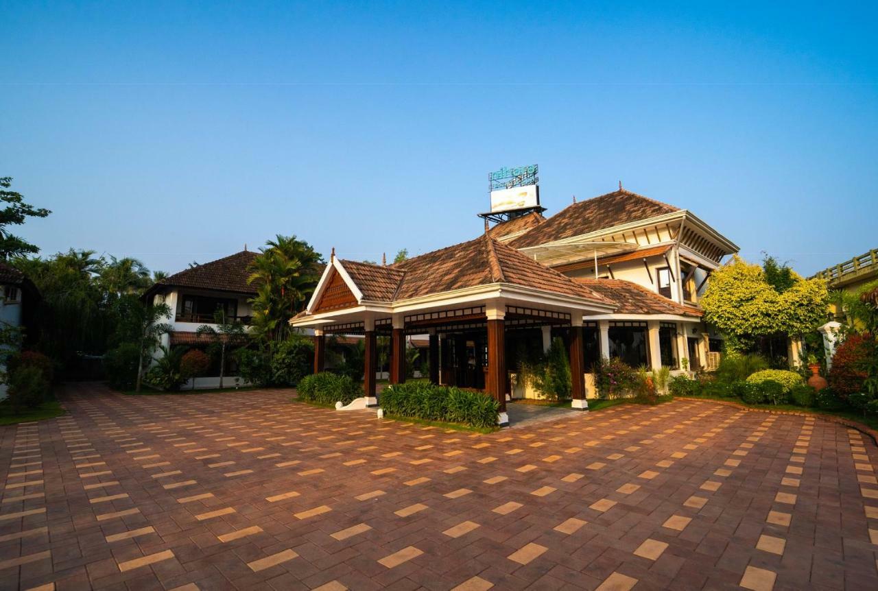Nihara Resort And Spa Cochin Kochi Dış mekan fotoğraf