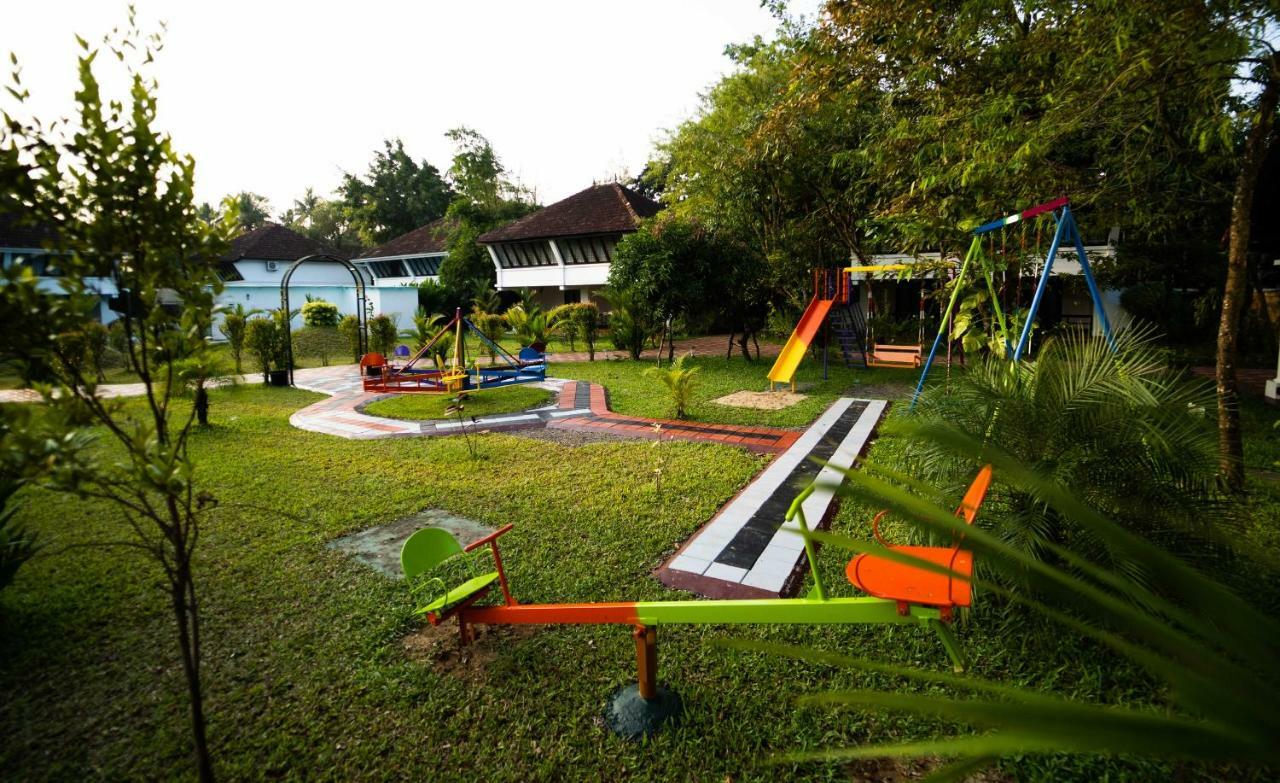 Nihara Resort And Spa Cochin Kochi Dış mekan fotoğraf