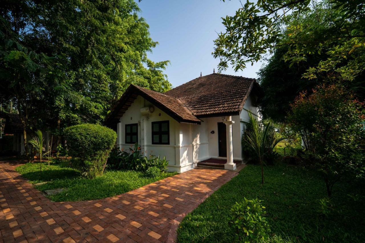 Nihara Resort And Spa Cochin Kochi Dış mekan fotoğraf