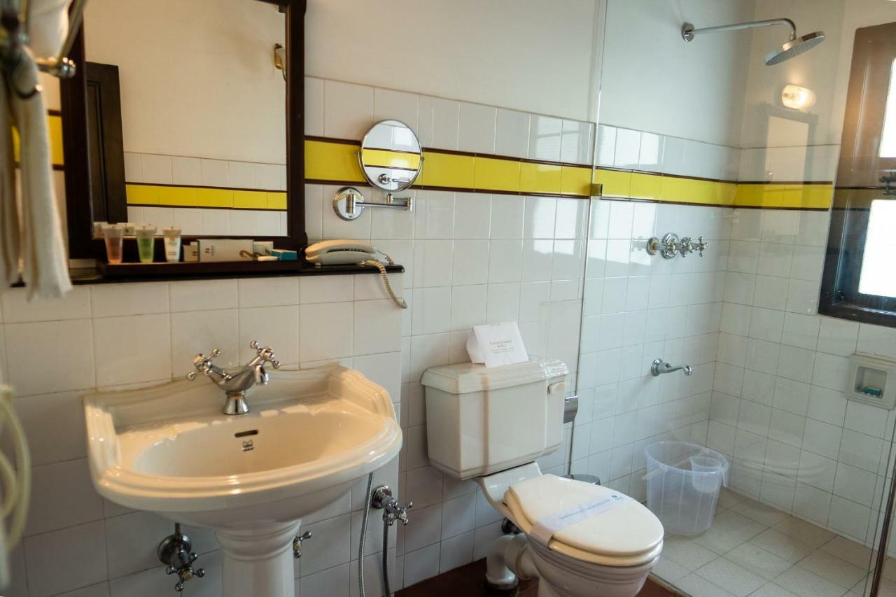 Nihara Resort And Spa Cochin Kochi Dış mekan fotoğraf